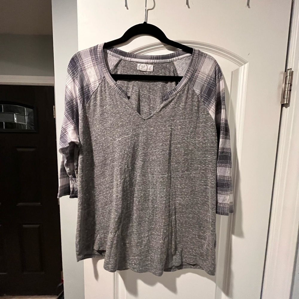 ~24/7~ Top - XL